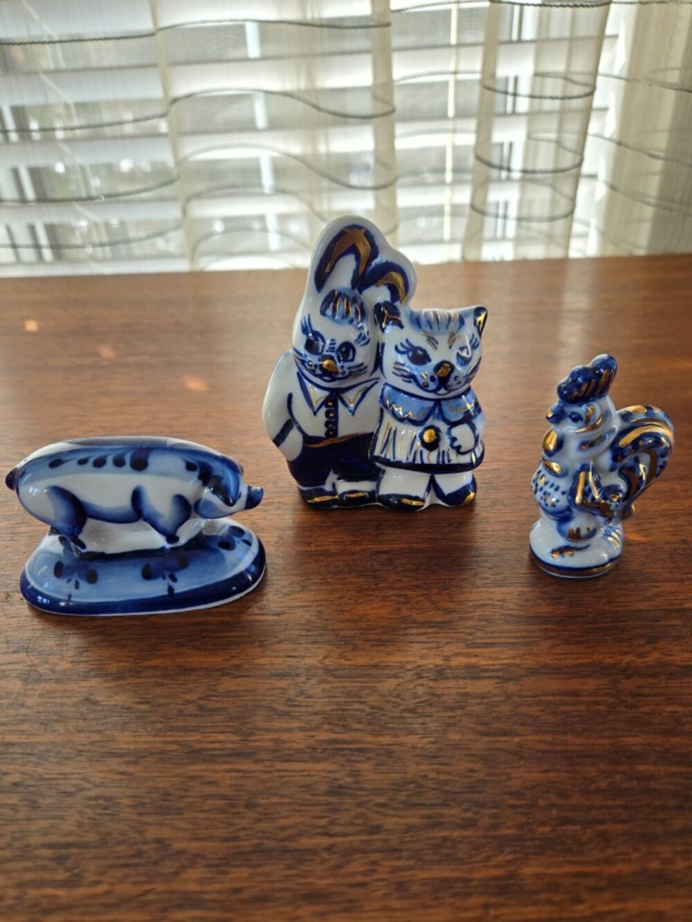 Set of 3 Gzhel Figurines Hand Painted Gilded Porcelain VTG Bunny Cat Rooster Pig